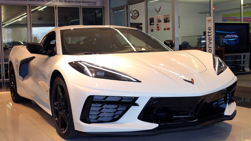 Chevrolet Corvette C8 LT3 kölcsönzése 1 napra vagy hétvégére 1