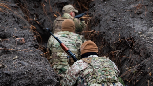 Gyerekeknek szituációs gyakorlás profi airsoft fegyverekkel 12