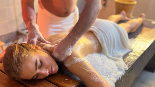 Romantikus Pihenés – Páros wellness csomag Budapesten 9