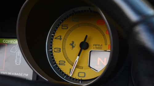 560 Le-s Ferrari California autópályás élményvezetés 5