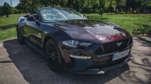 Ford Mustang GT Cabrio (2022) bérlés – az Elegáns Szörnyeteg! 10