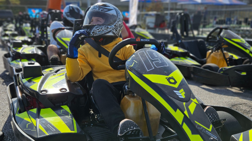Gokartozás a Hungaroring gokartpályáján/ 3 futamos menetre 1