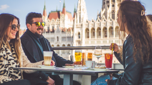 Kortyold a város szépségét! – Hajós koktélest naplementében a budapesti Dunán 6