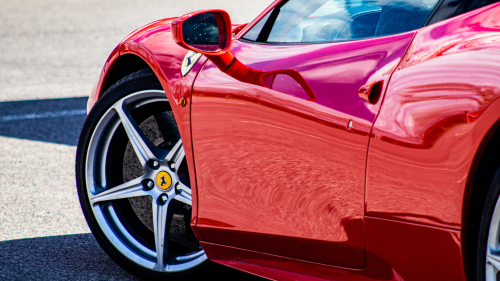 Ferrari 458 élményvezetés az M-Ringen – hétköznap/hétvégén 15
