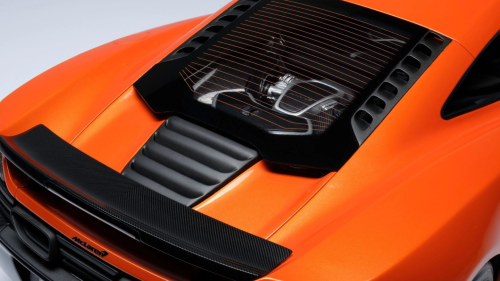 Mclaren 650S élményautózás gyerekeknek a Kakucs Ringen 2