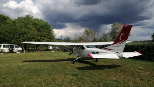 Irány Visegrád Veresegyházi reptérről egy Cessna 182-vel 3